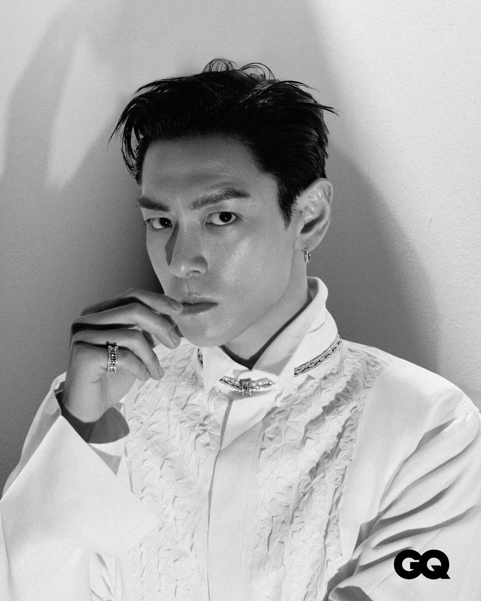 최승현 얼굴 tweet media