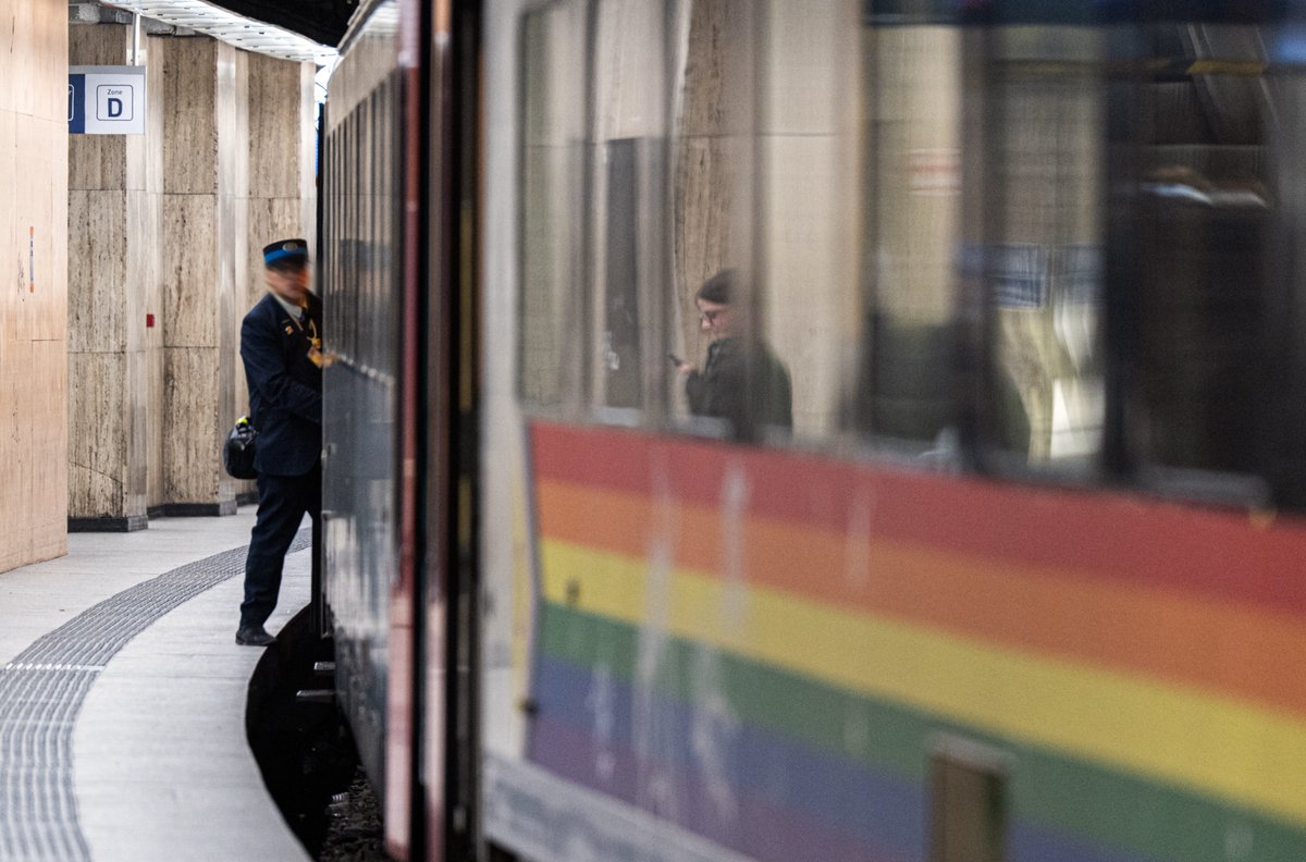 Belga_English's tweet image. Belgium’s national rail operator SNCB/NMBS reported a second consecutive drop in profits in 2025, largely due to widespread strike action prez.ly/9nAd

#Belga #Mobility #Transport