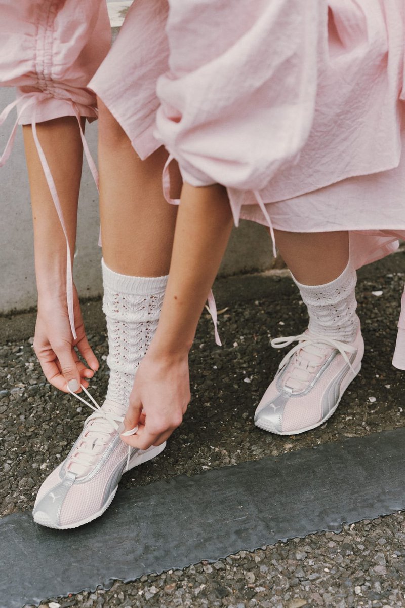 Fullress tweet media