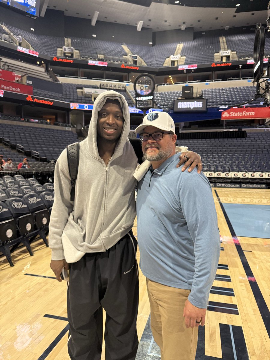 Chris Treat tweet media