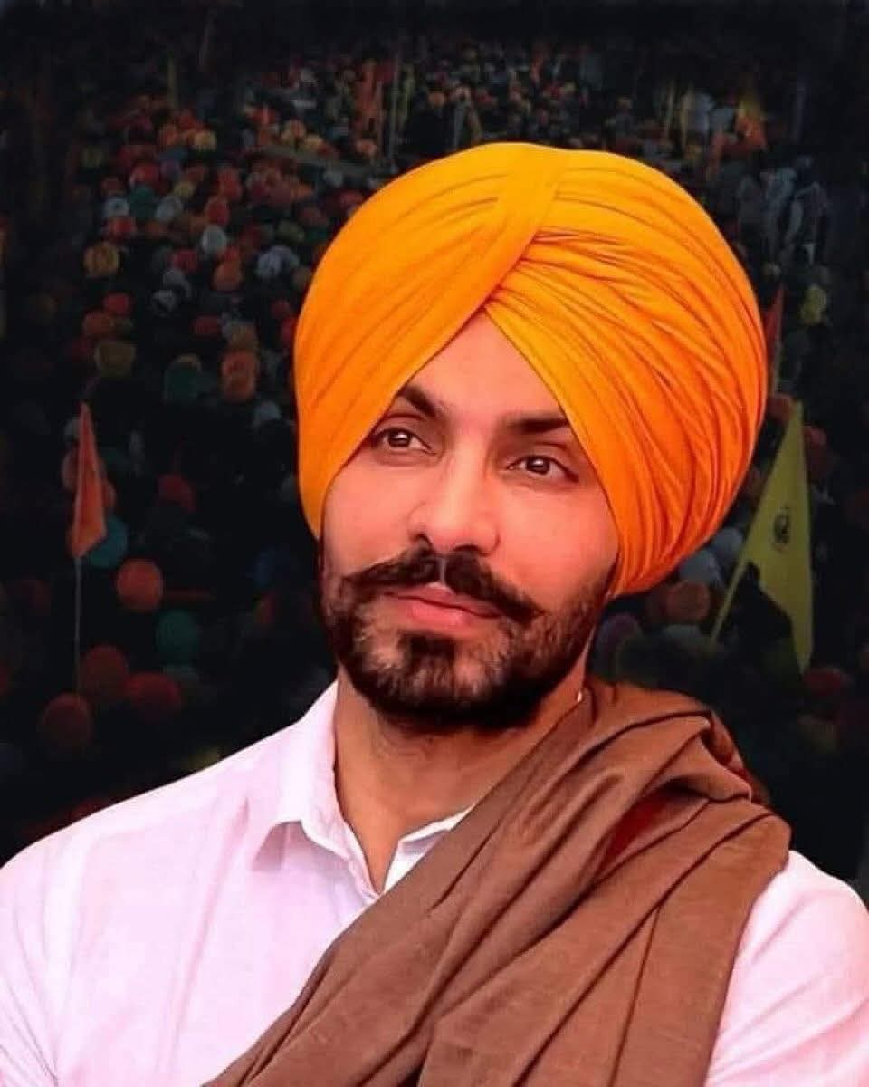 ਜਨਮਦਿਨ ਮੁਬਾਰਕ ਸਾਡੇ ਆਲਿਆ ! 
ਸਮੇਂ ਦੀਆਂ ਵਲਗਣਾਂ ਤੋਂ ਪਾਰ ਵੱਸਦਿਆ ਯੋਧਿਆ , ਤੂੰ ਸਦਾ ਇੰਝ ਹੀ ਜਵਾਨ ਰਹੇਂਗਾ ! ਤੂੰ ਜ਼ਿੰਦਾਬਾਦ , ਤੇਰੀ ਸੋਚ ਜ਼ਿੰਦਾਬਾਦ ! ਤੇਰੀ ਸੋਚ ‘ਤੇ ਚੱਲਣ ਵਾਲੇ ਜ਼ਿੰਦਾਬਾਦ !!