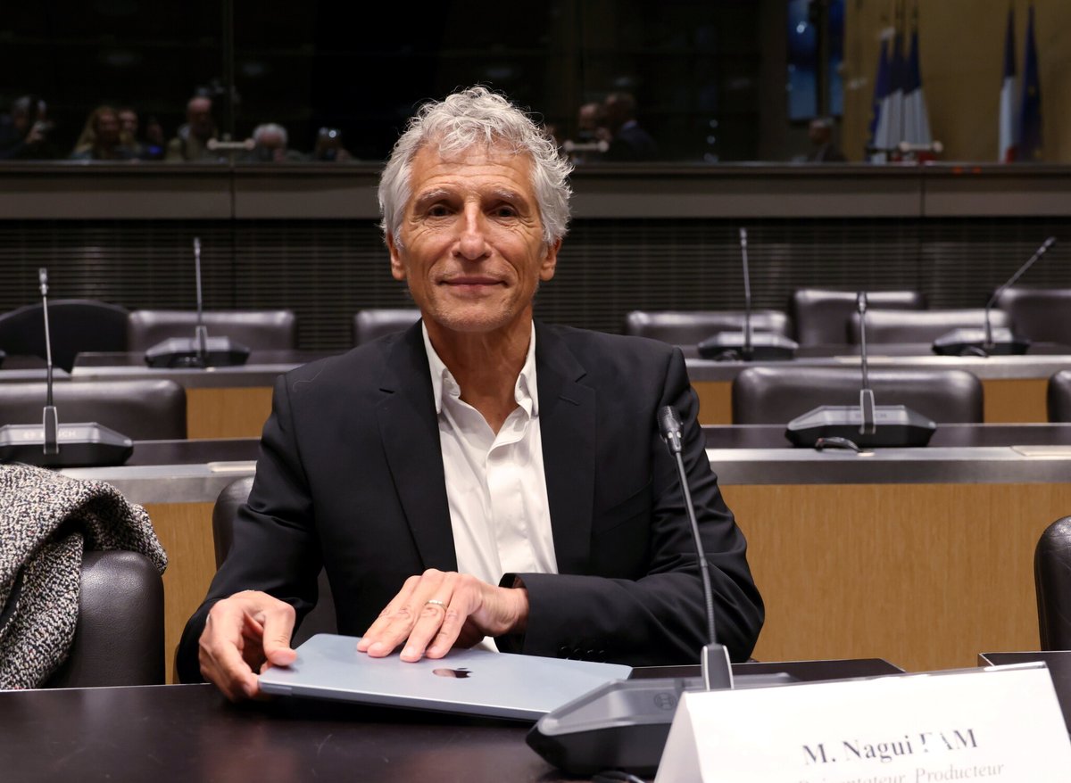 Le Parisien tweet media