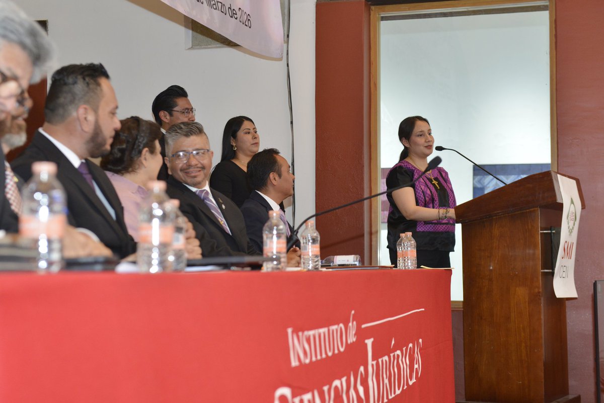 SMI_Nacional_'s tweet photo. #LaNota "La SMI reafirma su compromiso con la equidad y el liderazgo femenino. A través de la @CenMujeresSMI encabezada por la Ing. Dafne García Aquino, impulsamos el talento que transforma a México." @fuensantaGuerr4 @CNOPNacional
@Javier_CasiqueZ @alitomorenoc @DRJMM_ #Mujer3.0 https://t.co/00Yaos3bVG