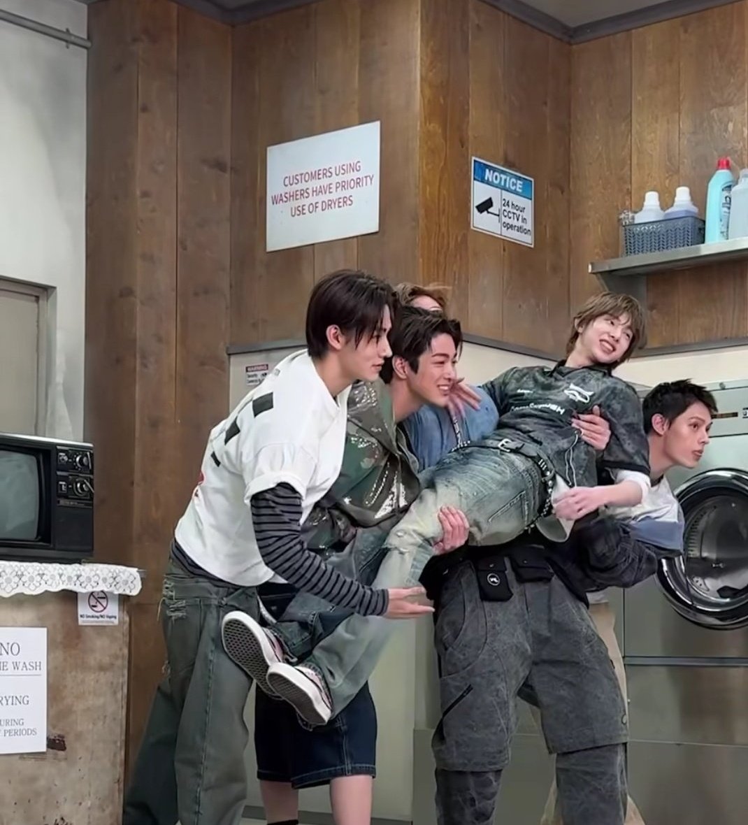 🐢🐶 tweet media