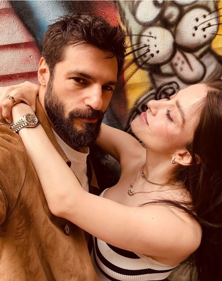 𝔐𝔞𝔯𝔦𝔞 💕 tweet media