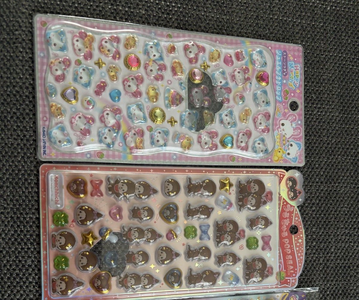 とどみ tweet media