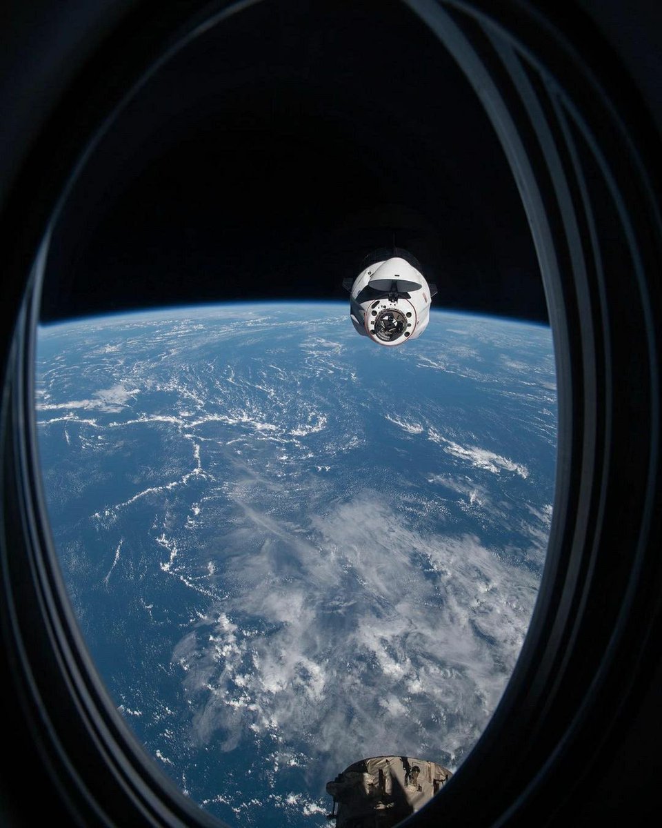 acarcamo__'s tweet photo. Hoy la humanidad volvió a mirar hacia la Luna con esperanza.

El avance de misiones como Artemis II nos recuerda que la ciencia y la tecnología no solo nos llevan más lejos… también nos unen como especie. 

#nasa  #Artemis #Luna https://t.co/VP3ryOmHMb