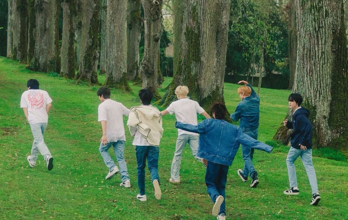 박백발 tweet media