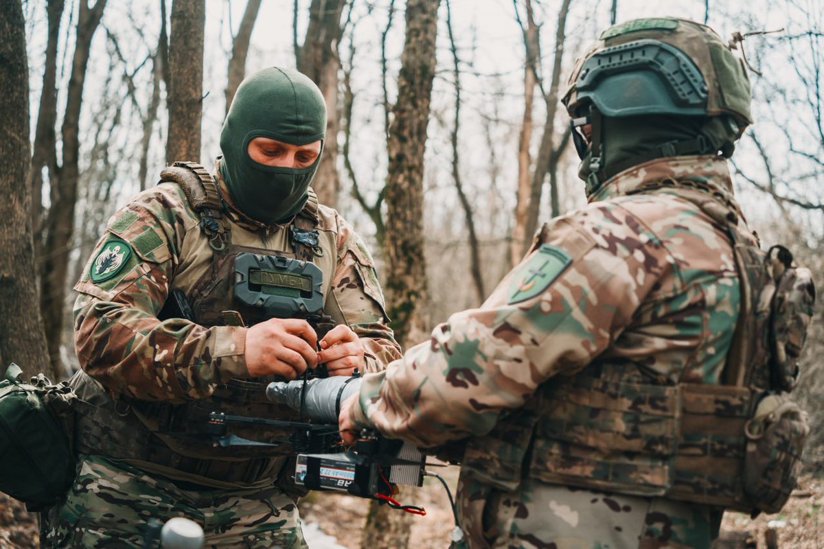 MKBattalionOf's tweet image. Our UAV unit continues its training. We do everything to maintain our skills at a high level.

#UkraineWar #WarNews #UkraineRussiaWar️ #UkraineRussianWar #Ukraine #ConflictResolution