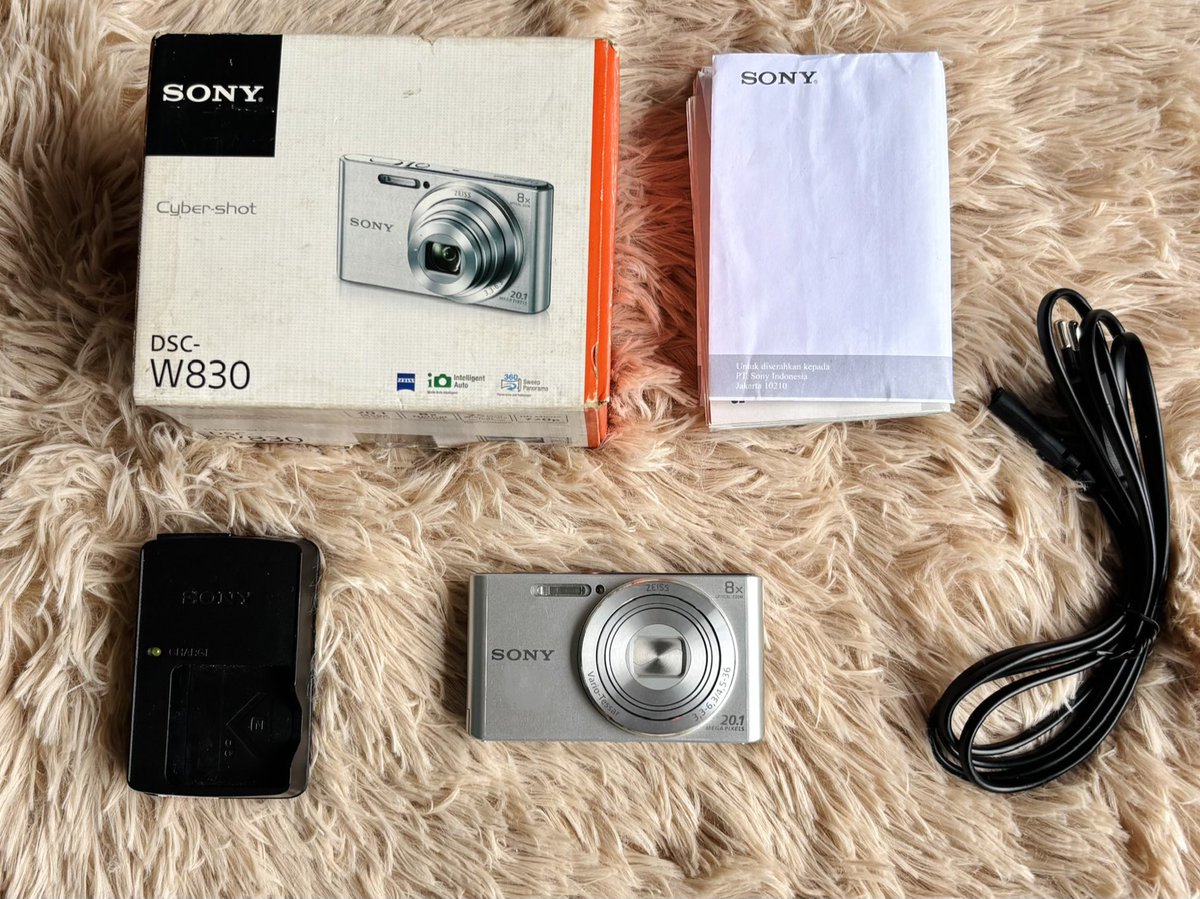 yungrolls tweet media