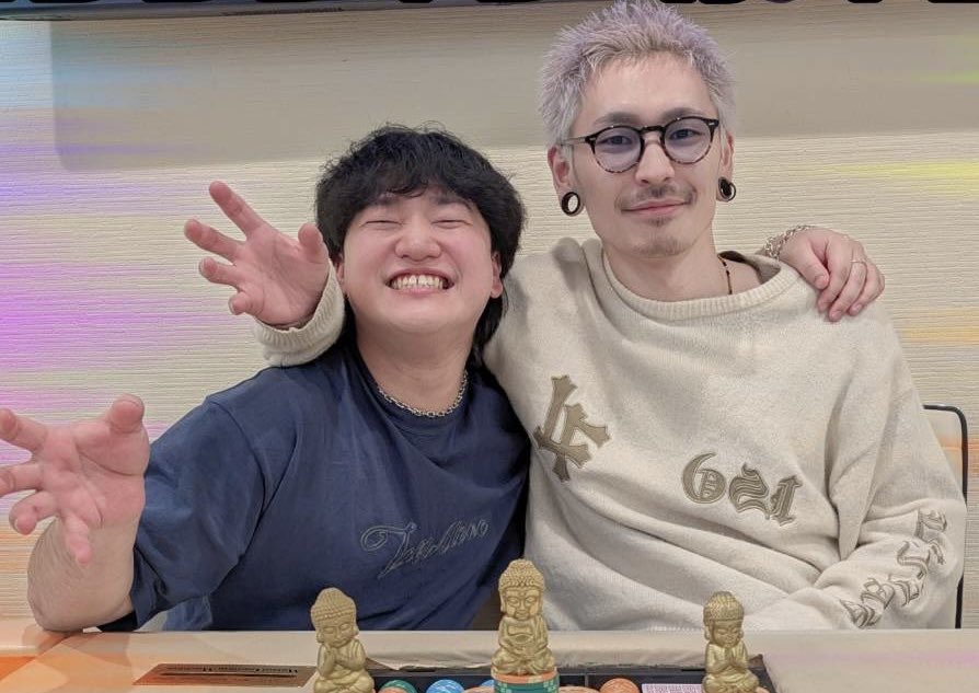 ゆーと tweet media