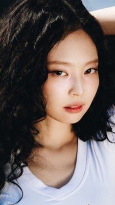 超爱夜拍的欣然 tweet media