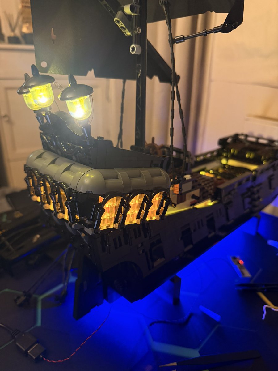 Coming along nicely. Just the masts and sails to do now. Then the sound board.