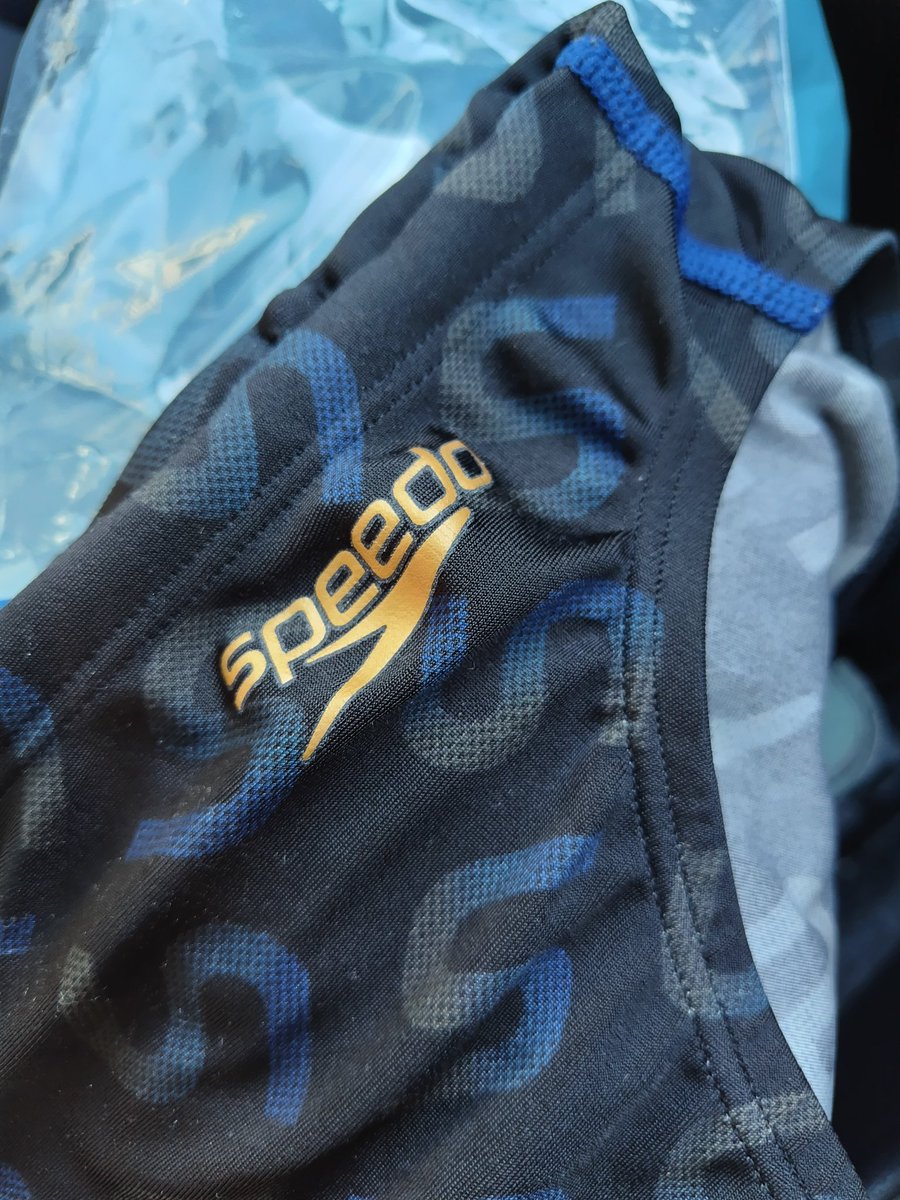 ヴーメランdeギャランドゥ tweet media