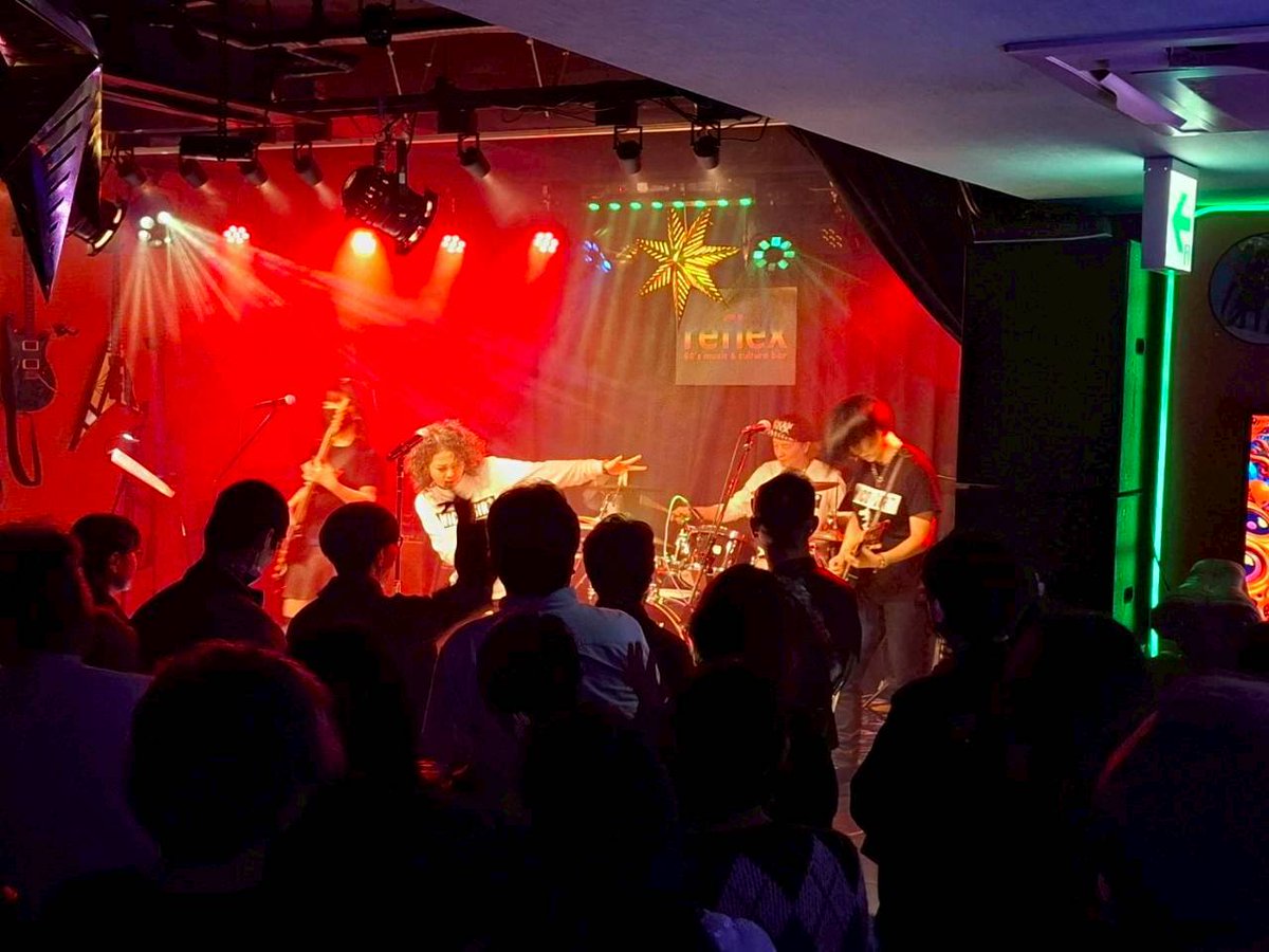 NicoSirPlus's tweet photo. ギャルバンナイトvol.2
2周年の夜、最高にアツかったです
次回ライブも決定してます！
テトラゴン “たちまち” TOUR 2026（福岡）  
 5/31（日）16:30開場 / 17:00開演   音故知新（福岡・高砂）  
 前売 5,500円 / 当日 6,000円（飲食代別）  
Koki Tetragon × Nico‑Sir+  
伊藤広規 公式HP 予約を https://t.co/y8OhA5tjOO