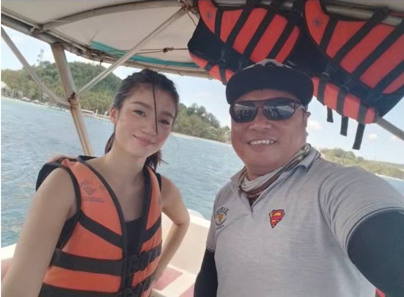 📸 02Apr2026 ~ #BelleMariano spotted on Facebook Post! 

“Ms.Belle Mariano in Boracay Island very beautiful and very kind 😘😘”

<a href="/bellemariano02/">Belle Mariano</a> | #BelleMariano