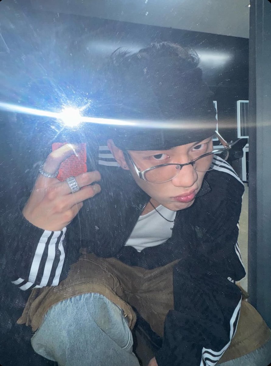 takkibabyy archive tweet media