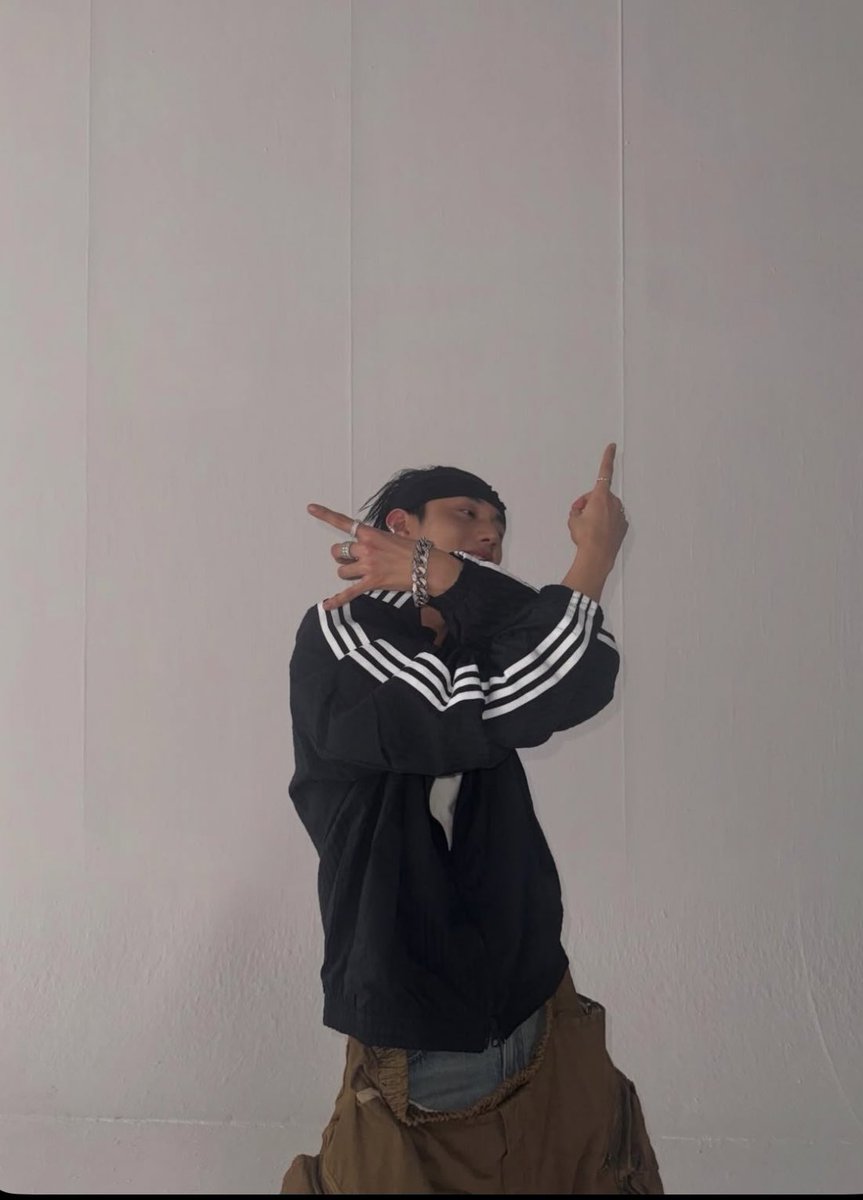 takkibabyy archive tweet media