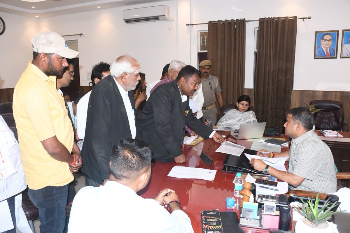 DM Prayagraj tweet media