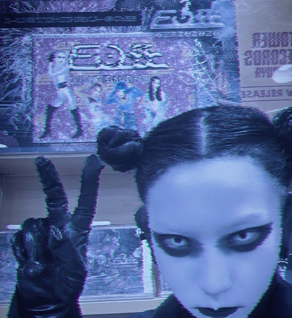 404ERROR tweet media