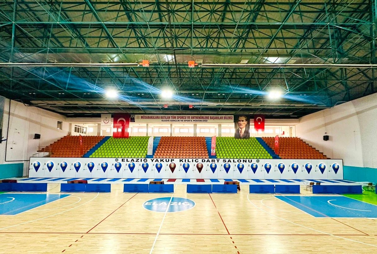 GSB_Elazig's tweet photo. 🎯 TÜRKİYE’DE BİR İLK…

Okul sporları için kurulan en profesyonel Dart Salonu Elazığ’da…

Elazığ Dart Okul Sporları Bölge Müsabakalarına hazırız.👌🏻 https://t.co/lqQEFguiYm