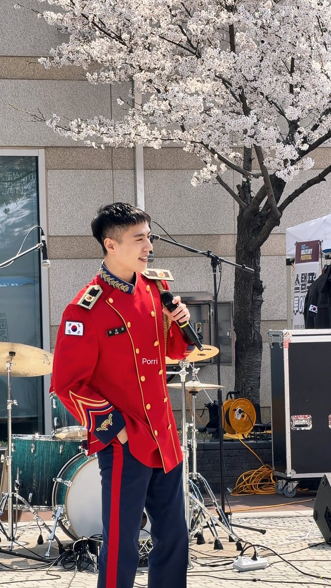 포리 Porri ミ★☘︎︎ tweet media