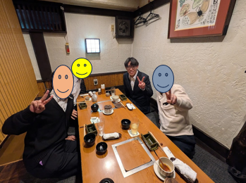 nichitokukisen's tweet photo. 入社式の後、歓迎会を実施しました！🍻
ここでは少し緊張もほぐれた模様。
歓迎会では広島の牡蠣をメインとした夕食でした🐚 https://t.co/u23TMZzOdX