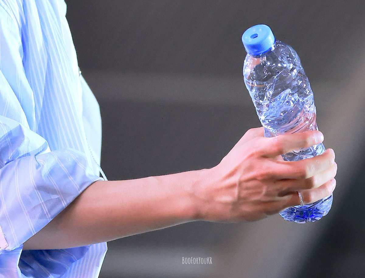 BooForYouKR tweet media