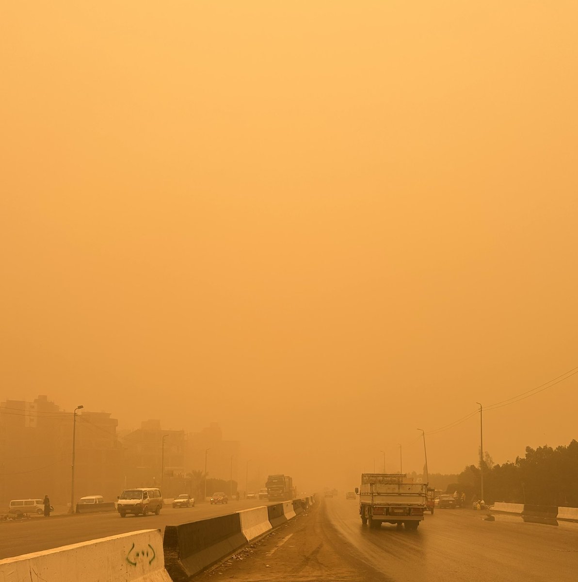 هَــدِيــر tweet media