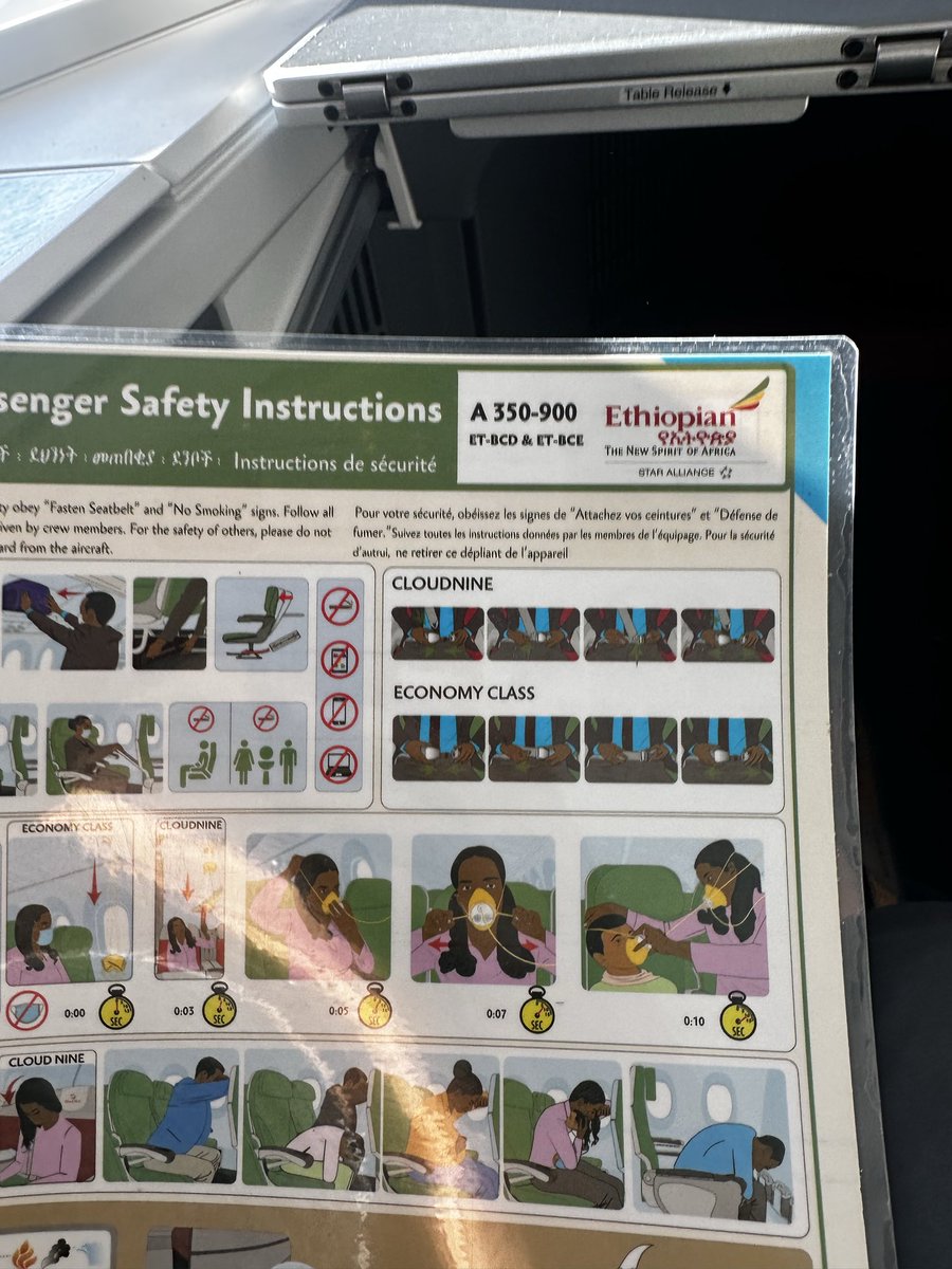 IrisLi2142's tweet photo. @EthiopianAIR On March 2, 2026, I filed a formal complaint regarding inoperative Business Class Wi-Fi on flights ET800 &amp; ET604. Your team acknowledged receipt on March 4, saying my case was under review. It has now been over one month – and I have received 0 substantive response. https://t.co/kD6FvMgNHe