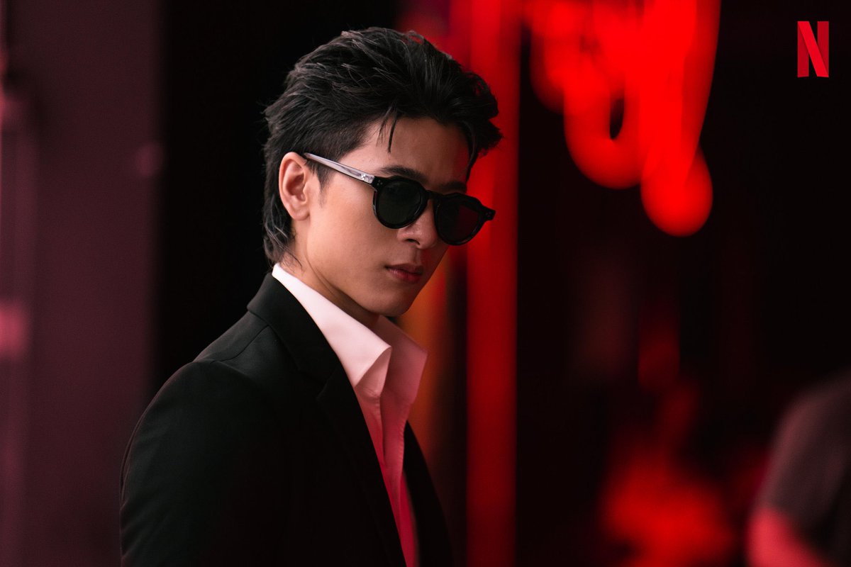 jarafjaab's tweet photo. 7 พฤษภานี้จะได้ดูเลือดรักนักฆ่าแล้ววว กงกับวันเกิดเช่พอดีเลยยย รอดูผลงานการแสดงของคนเท่ไม่ไหวละเนี้นยย ✨✨

#XXSIVK #PorscheSivakorn 
#ปอร์เช่ศิวกร
#เลือดรักนักฆ่า #NetflixTH https://t.co/XcJ4OoZy5g