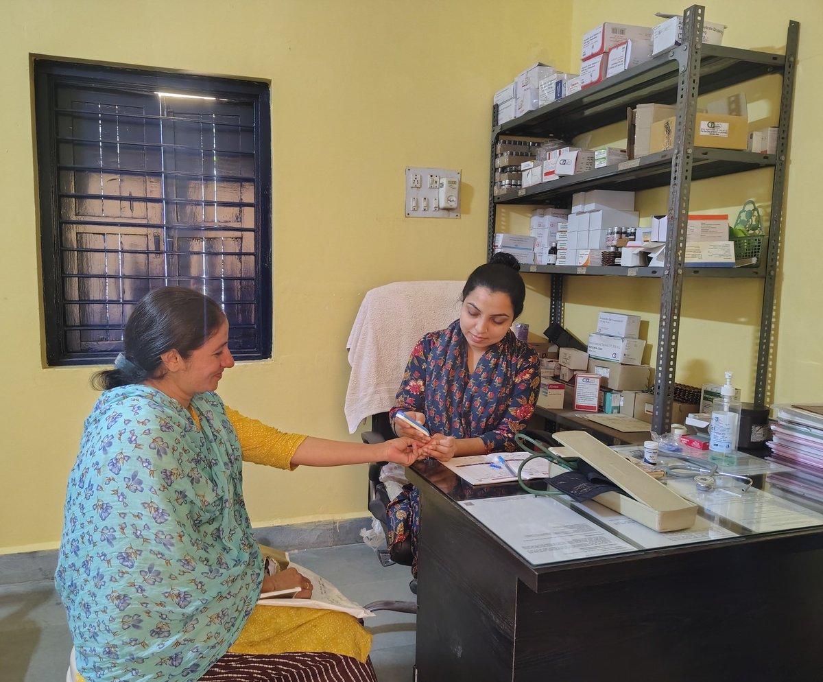 આજરોજ આયુષ્ય‌‌‌માન આરોગ્ય મંદિર બરૂલા ખાતે મમતાદિવસની ઉજવણી,
👉 પાંચ વર્ષ સુધીનાં તમામ બાળકોને રસીકરણ ,
👉 સગર્ભા માતાની જરૂરી તપાસ ,
👉 મમતાકાર્ડની અંદર આપેલી માતા અને બાળ આરોગ્ય વિશે સમજુતી ,
👉ગૌરવી દિવસની ઉજવણી......<a href="/TeamHealthMalia/">Team Health Malia_Junagadh</a>