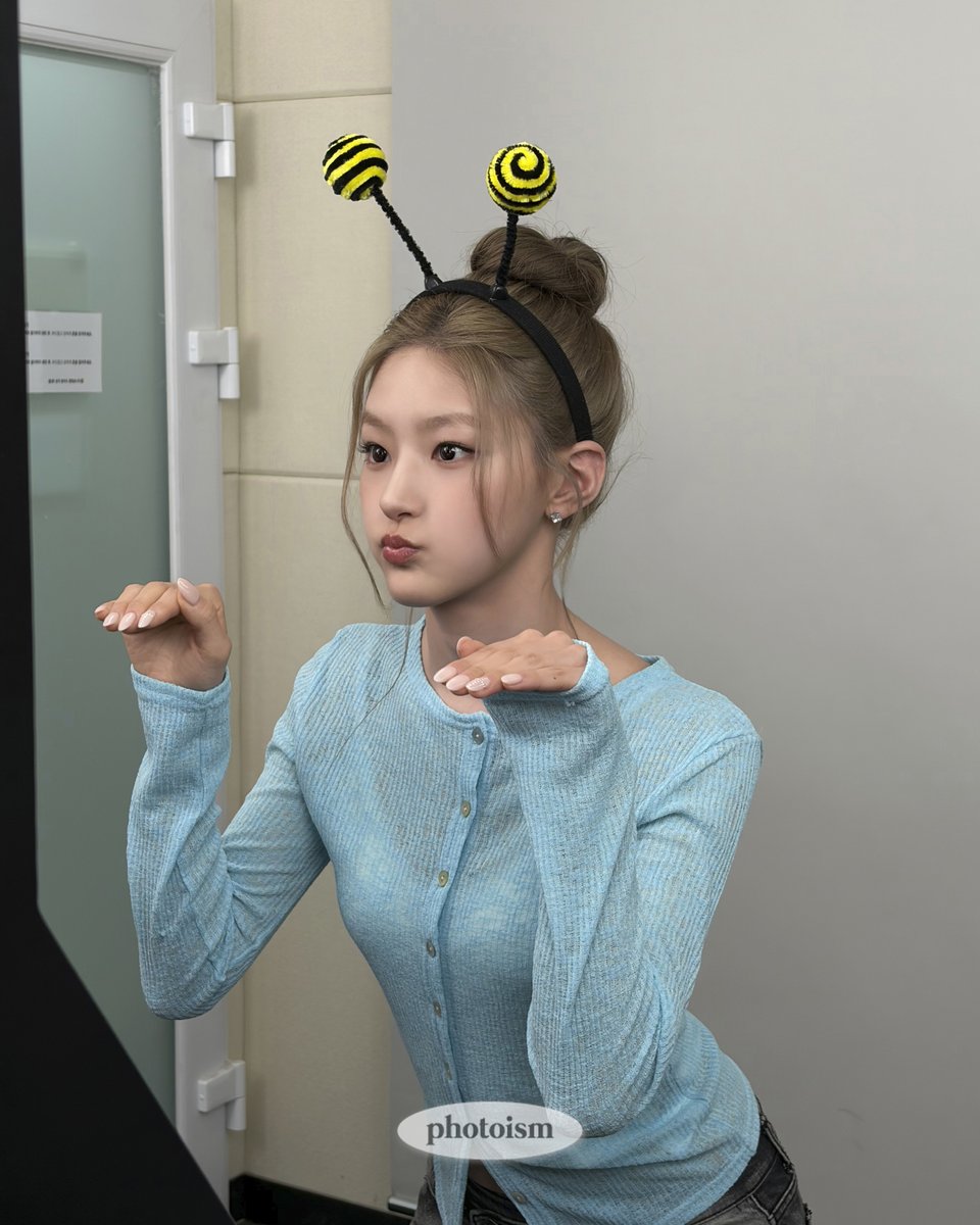 PHOTOISM X 키스오브라이프

수상할 정도로
비하인드가 아리따운 그룹 💋💕

<a href="/KISSOFLIFE_S2/">KISS OF LIFE</a>

#포토이즘 #KISSOFLIFE

ONLY IN PHOTOISM