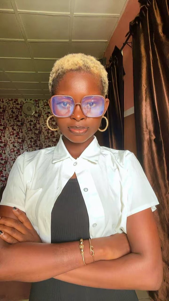 Salma Designs🌹 tweet media