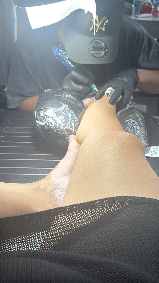 GoddessDoubleDs's tweet photo. Who’s paying…
#paypig #feetworshi̇p https://t.co/5VF1nwuzZB