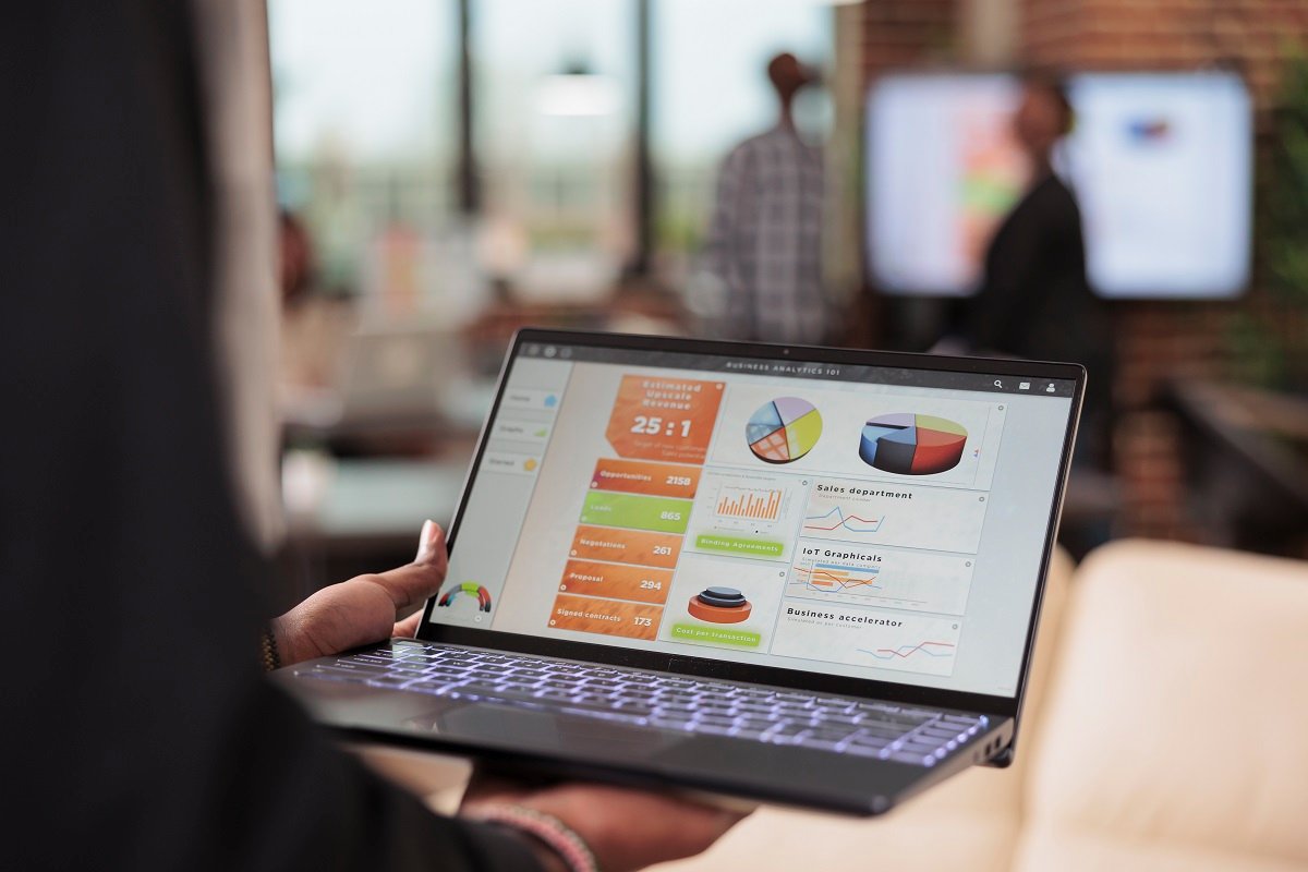 BLoungeID's tweet photo. Siapa sebenarnya penguasa internet saat ini? 🌐

https://t.co/ps0YWxulaj

#Internet #TechNews #DigitalTrafik #BLJ #BusinessLoungeJournal #MostVisitedWebsites #WebStats #IndonesiaDigital #Trending https://t.co/pOVJiIkryk