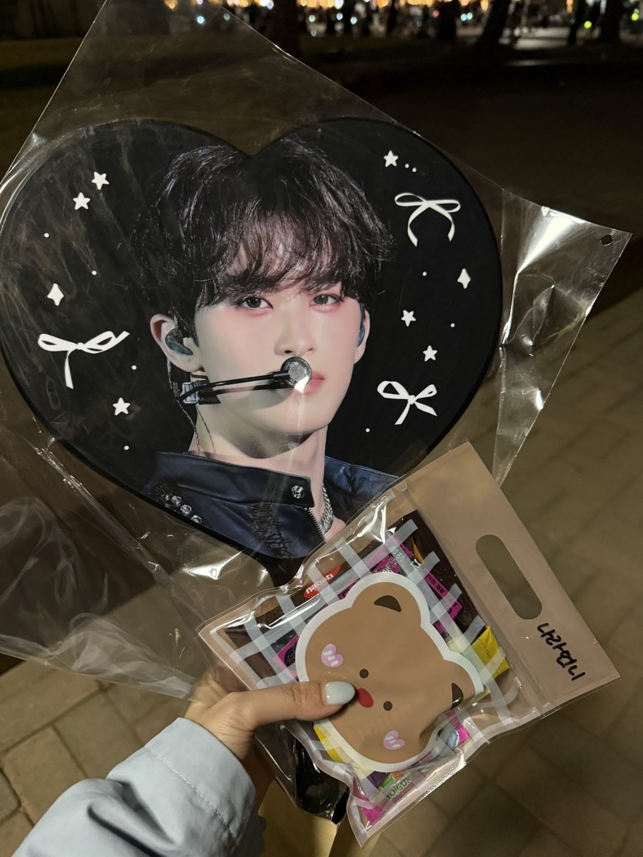 나라🍉¹⁹⁹⁹ tweet media