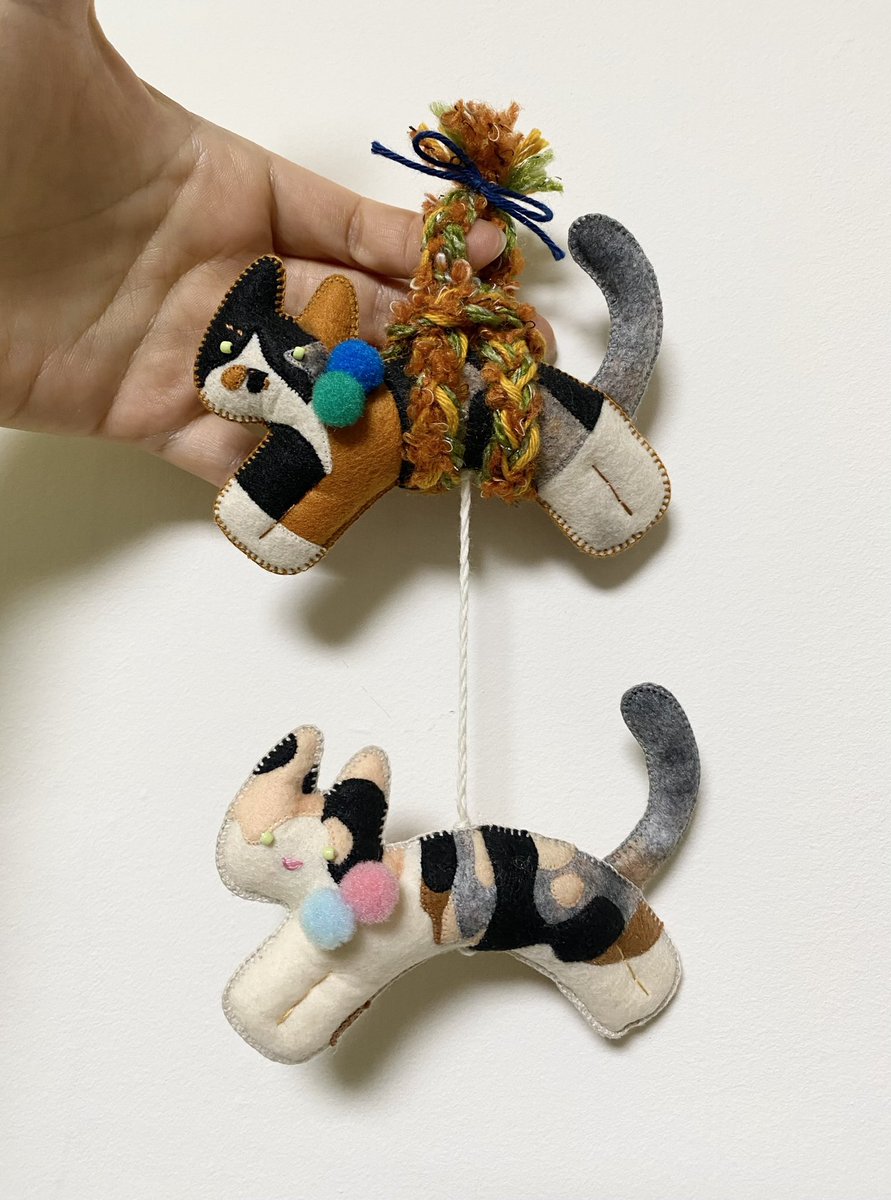 로로네 작업실 tweet media