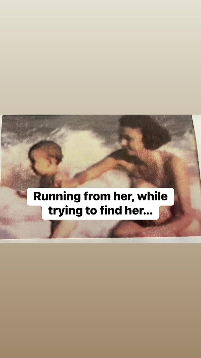 WomenExplode tweet media