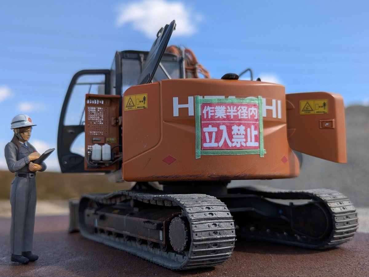 #4月になったのでフォロワーさんに自己紹介しようぜ 
自己満趣味モデラーです😊
キャラクターモデル、スケールモデル、どっちも作っています😁
よろしくお願いします🙇