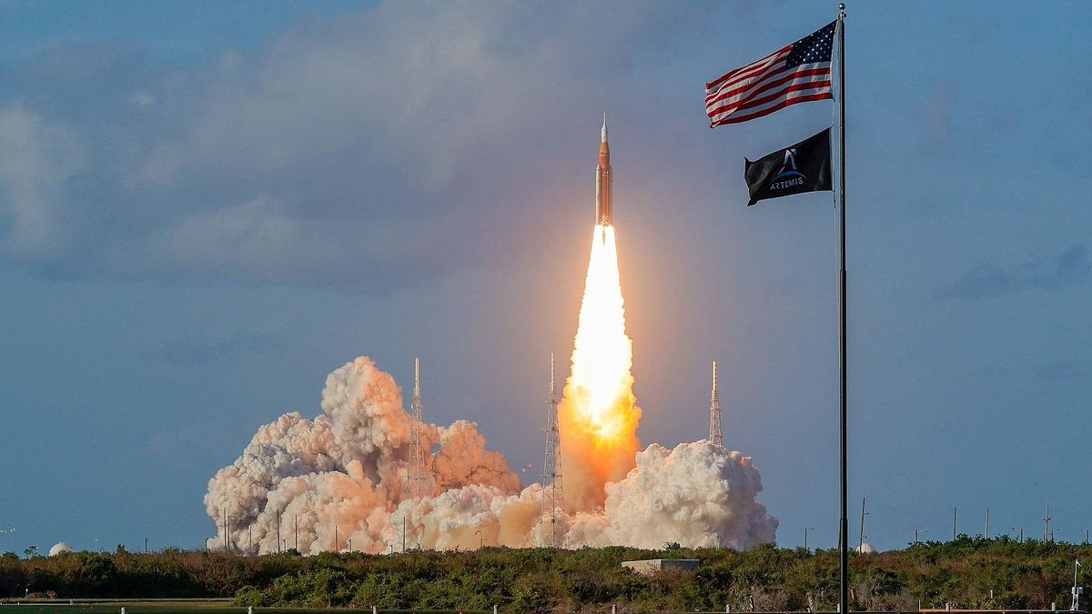 #LaNoche24H destaca con el lanzamiento a la Luna del Artemis II con un 4.3% y 328.000 espectadores

🚀 MEJOR DATO DE SHARE DE LA TEMPORADA

🚀 LO + VISTO del día en los canales TDT

🚀 Picos por encima del 8%

🚀 979.000 espectadores únicos

#QueVivaLaTele #Audiencias