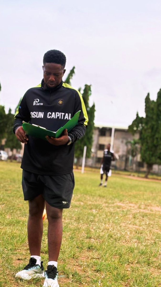 COACH LABI ⚽️ tweet media