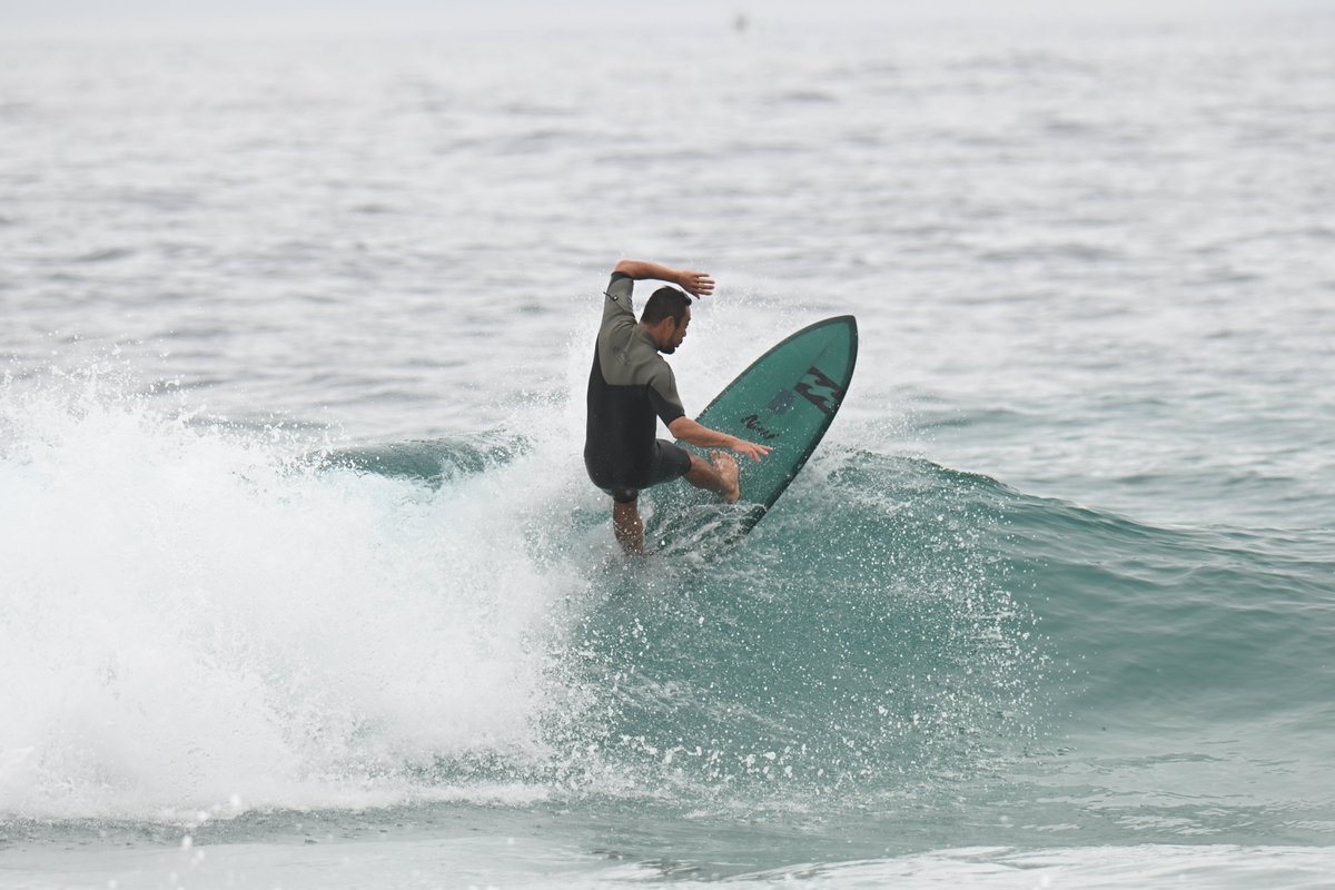 5axCamera's tweet image. 最近のはタクティカルな仕様でサーファーを狙撃しています。
いいSHOOTに喜んでくれます！
#5Ax
#PHOTOGEAR
#CAMERAGEAR
#SURF