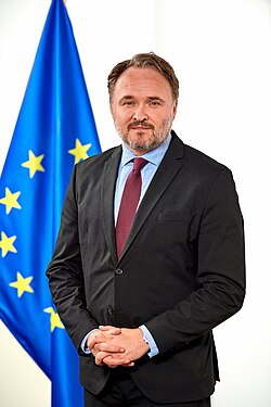 André D. Thess tweet media