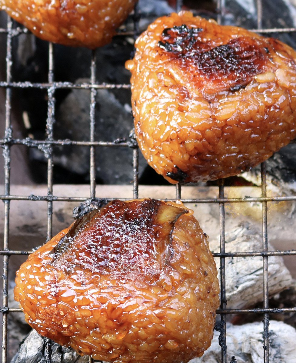 ／
 #上田城千本桜まつり に沼津市から出店🔥
＼

📍上田城跡公園

🌸沼津ひものの会
4／4（土）10時~16時
🌸（有）マルハチ金龍丸水産
4／4（土）17時~21時
4／5（日）、10（金）、11（土）、12（日）終日

ひものや鰻焼きおむすびを販売します🐟

 #沼津市

沼津自慢HP： numazu-jiman.com