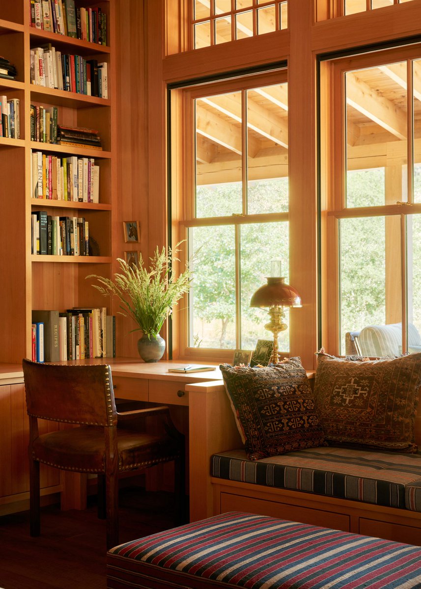 Marin County Farmhouse by Studio Dorion

Marin County, CA, USA 🇺🇸