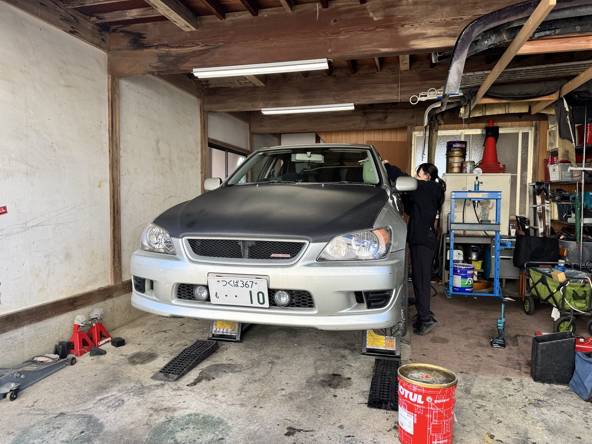 サーキットに向けてアルテッツァのメンテ
