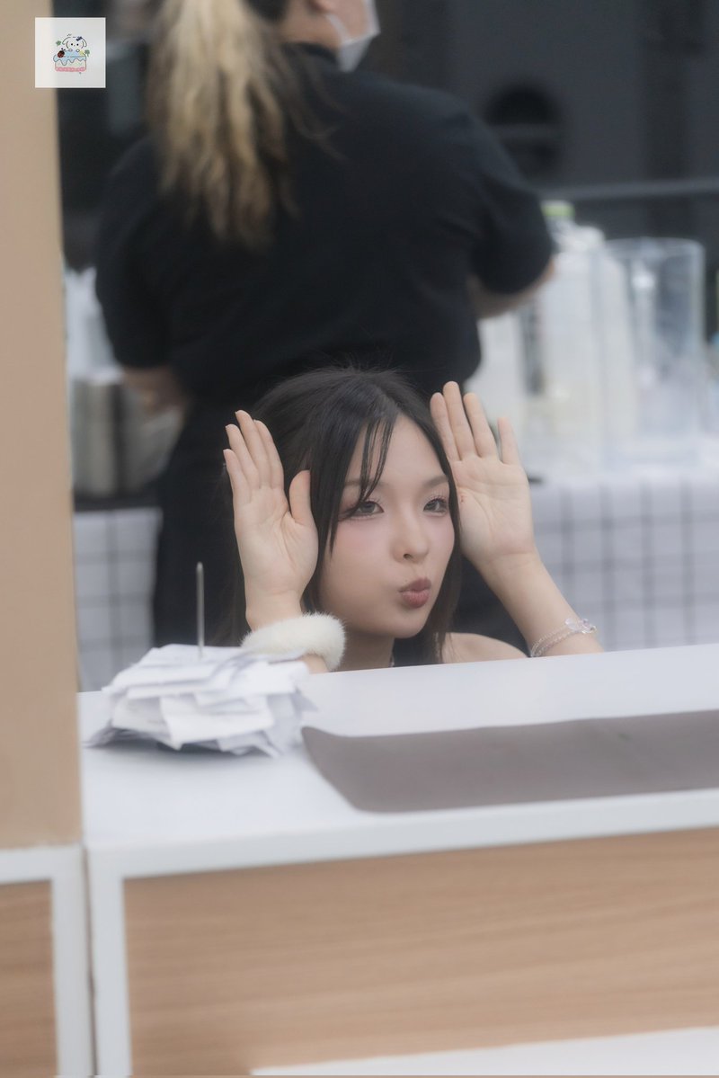 Tŧ🐇🌕💕 tweet media