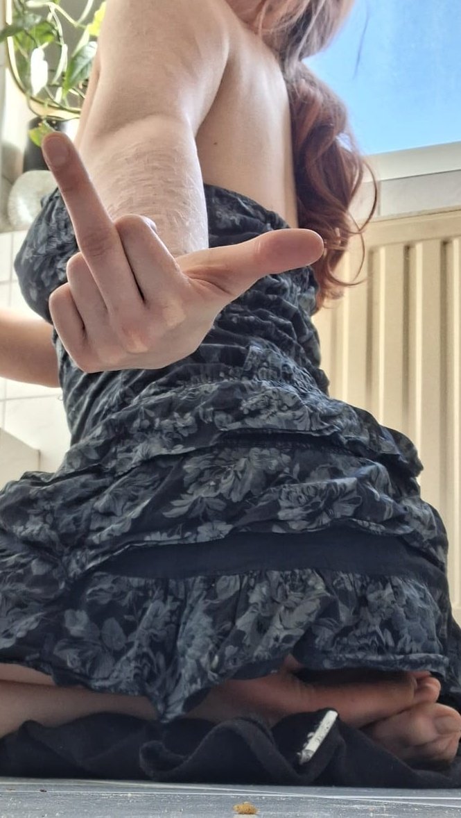 Guten Morgen kleiner scheisser, ich erwarte dich zahlbereit in meinem DM's heute habe ich Spieltag.✨
#Findom