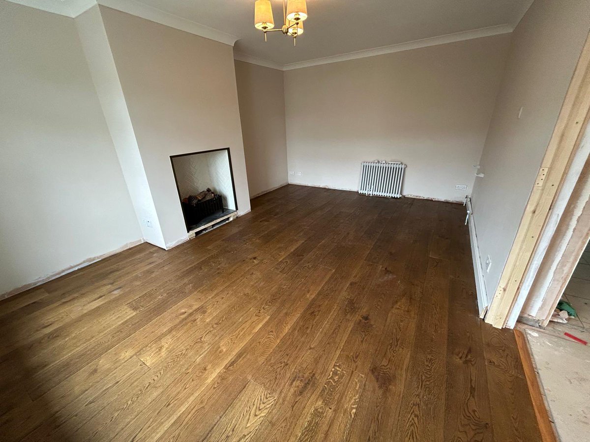 wfsnorthwales's tweet image. Our team supplied and installed Cognac stained engineered oak, to this lounge.
#engineered
#installation
#flooringideas
#llandudno
#northwales